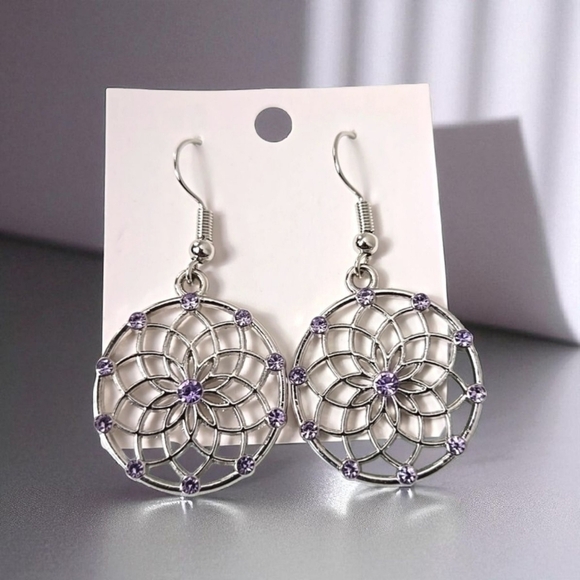 Elegant Silver Tone Purple Rhinestons Earrings - Picture 3 of 16